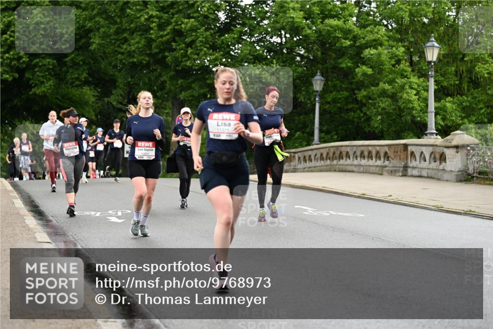 14.06.2026 - REWE Women's Run Dr. Thomas Lammeyer http://msf.ph/oto/9768973 14.06.2026 09:45:49 Laufen 10750, 11375 meine-sportfotos.de