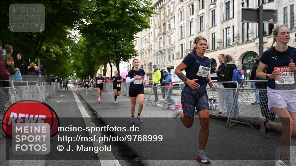 14.06.2026 - REWE Women's Run J. Mangold http://msf.ph/oto/9768999 14.06.2026 09:49:42 Ziel 10281, 10322, 10342, 10691, 10738, 10885 meine-sportfotos.de