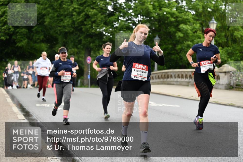 14.06.2026 - REWE Women's Run Dr. Thomas Lammeyer http://msf.ph/oto/9769000 14.06.2026 09:45:51 Laufen 10431, 7, 11208 meine-sportfotos.de