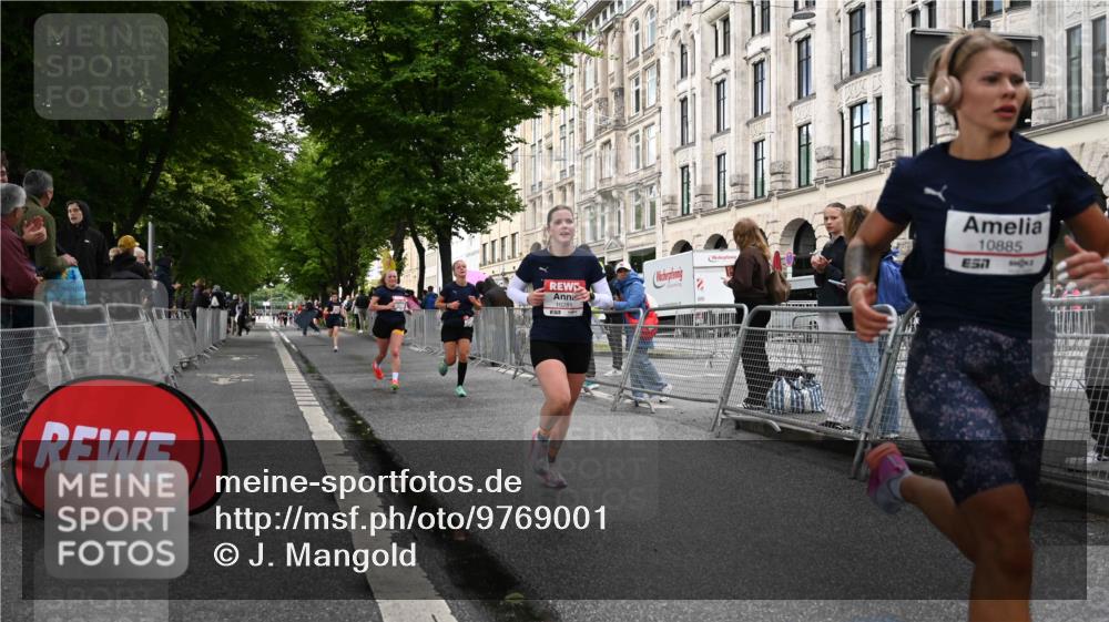 14.06.2026 - REWE Women's Run J. Mangold http://msf.ph/oto/9769001 14.06.2026 09:49:43 Ziel 10281, 10322, 10342, 10691, 10738, 10885, 10894 meine-sportfotos.de