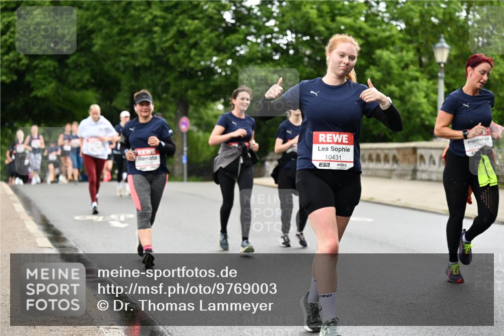 14.06.2026 - REWE Women's Run Dr. Thomas Lammeyer http://msf.ph/oto/9769003 14.06.2026 09:45:51 Laufen 10431, 7, 11208 meine-sportfotos.de
