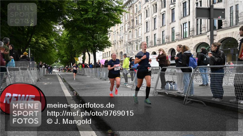 14.06.2026 - REWE Women's Run J. Mangold http://msf.ph/oto/9769015 14.06.2026 09:49:44 Ziel 10281, 10322, 10342, 10691, 10885, 10894 meine-sportfotos.de