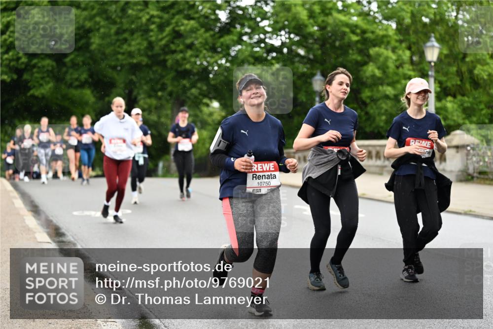 14.06.2026 - REWE Women's Run Dr. Thomas Lammeyer http://msf.ph/oto/9769021 14.06.2026 09:45:52 Laufen 10750, 7 meine-sportfotos.de