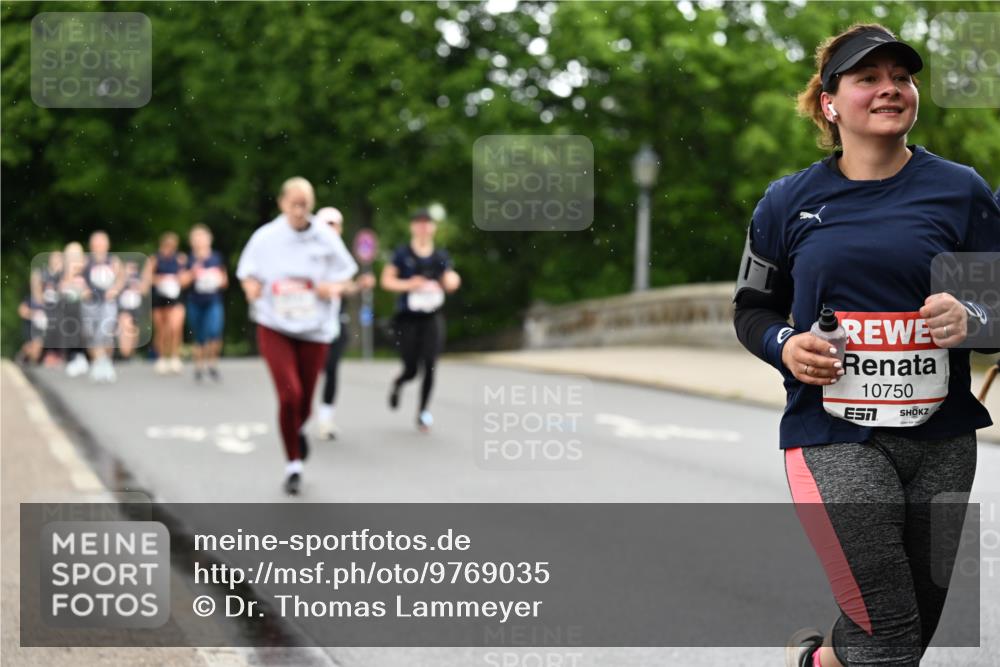 14.06.2026 - REWE Women's Run Dr. Thomas Lammeyer http://msf.ph/oto/9769035 14.06.2026 09:45:53 Laufen 10750 meine-sportfotos.de
