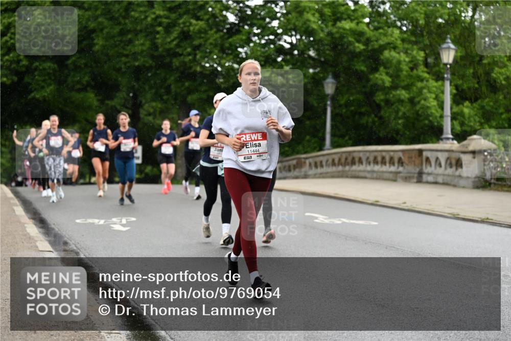 14.06.2026 - REWE Women's Run Dr. Thomas Lammeyer http://msf.ph/oto/9769054 14.06.2026 09:45:55 Laufen 11444 meine-sportfotos.de