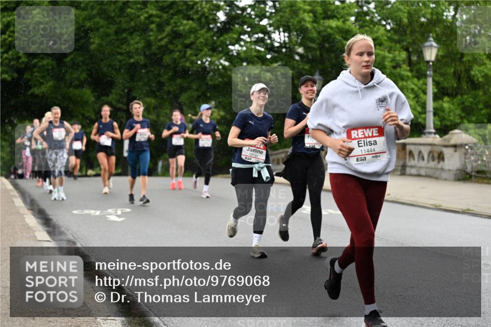 14.06.2026 - REWE Women's Run Dr. Thomas Lammeyer http://msf.ph/oto/9769068 14.06.2026 09:45:55 Laufen 10181, 11444 meine-sportfotos.de