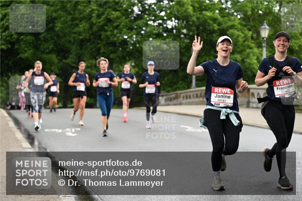 14.06.2026 - REWE Women's Run Dr. Thomas Lammeyer http://msf.ph/oto/9769081 14.06.2026 09:45:57 Laufen 10181, 7, 11469 meine-sportfotos.de