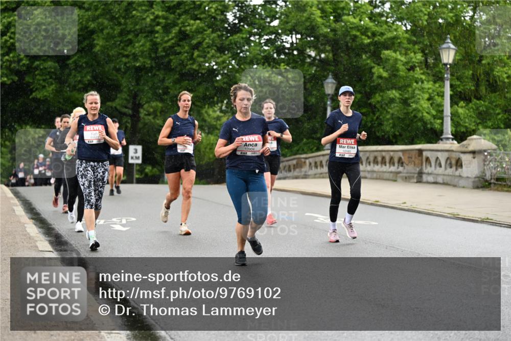 14.06.2026 - REWE Women's Run Dr. Thomas Lammeyer http://msf.ph/oto/9769102 14.06.2026 09:45:58 Laufen 11523, 10904, 10165 meine-sportfotos.de