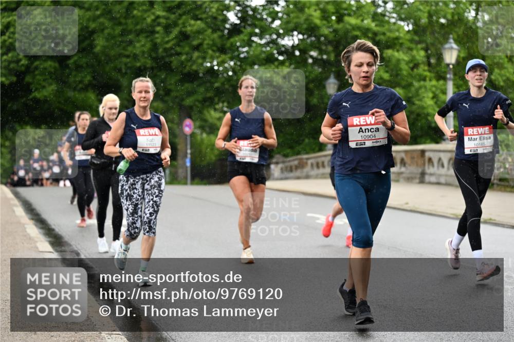 14.06.2026 - REWE Women's Run Dr. Thomas Lammeyer http://msf.ph/oto/9769120 14.06.2026 09:45:59 Laufen 11523, 10904, 10165 meine-sportfotos.de