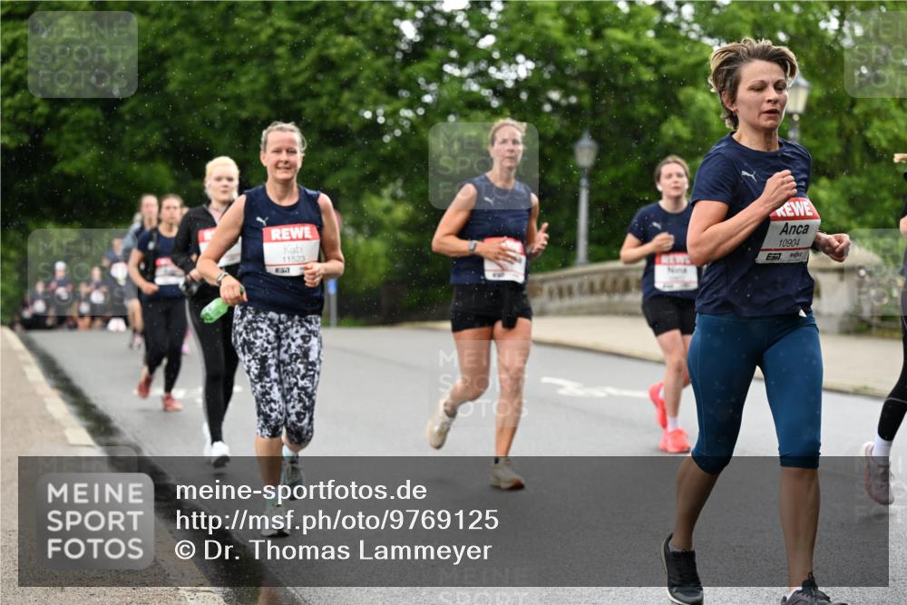 14.06.2026 - REWE Women's Run Dr. Thomas Lammeyer http://msf.ph/oto/9769125 14.06.2026 09:46:00 Laufen 11523, 657, 10904 meine-sportfotos.de