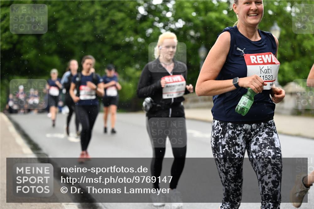 14.06.2026 - REWE Women's Run Dr. Thomas Lammeyer http://msf.ph/oto/9769147 14.06.2026 09:46:01 Laufen 1523 meine-sportfotos.de