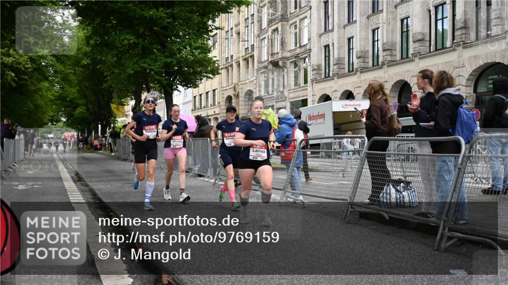14.06.2026 - REWE Women's Run J. Mangold http://msf.ph/oto/9769159 14.06.2026 09:50:46 Ziel 10039, 10091, 10312, 10618, 10666, 11003 meine-sportfotos.de
