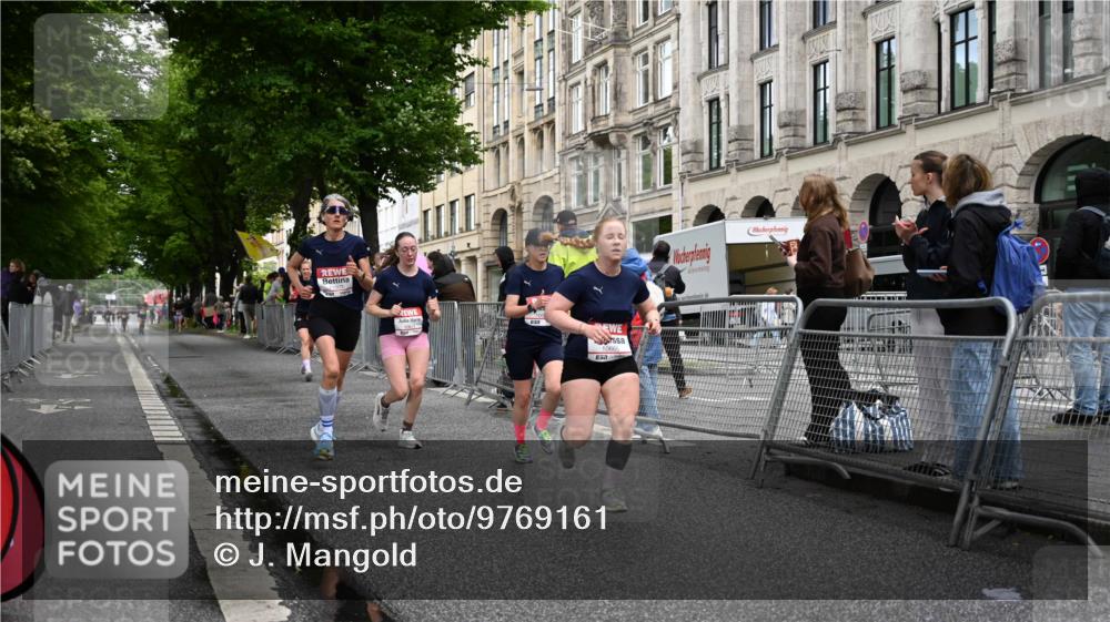 14.06.2026 - REWE Women's Run J. Mangold http://msf.ph/oto/9769161 14.06.2026 09:50:47 Ziel 10039, 10091, 10312, 10618, 10666, 11003 meine-sportfotos.de