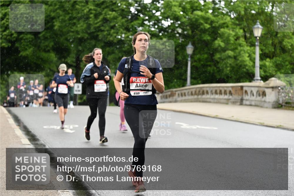 14.06.2026 - REWE Women's Run Dr. Thomas Lammeyer http://msf.ph/oto/9769168 14.06.2026 09:46:03 Laufen 10630, 7 meine-sportfotos.de
