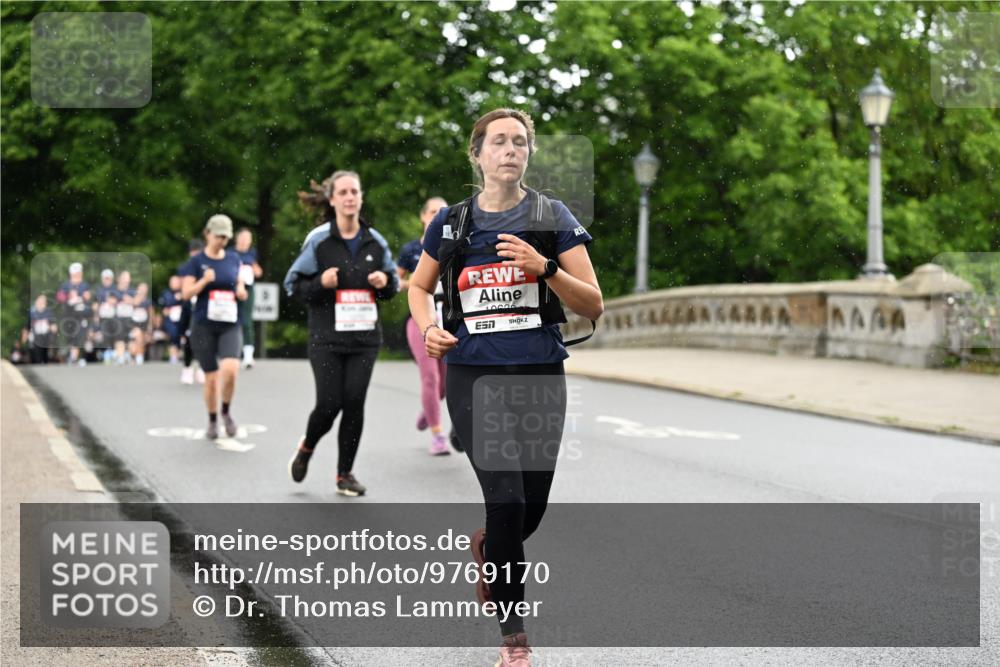 14.06.2026 - REWE Women's Run Dr. Thomas Lammeyer http://msf.ph/oto/9769170 14.06.2026 09:46:03 Laufen 10000 meine-sportfotos.de