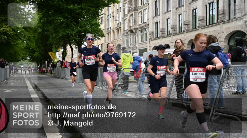 14.06.2026 - REWE Women's Run J. Mangold http://msf.ph/oto/9769172 14.06.2026 09:50:47 Ziel 10039, 10091, 10312, 10618, 10666, 11003 meine-sportfotos.de