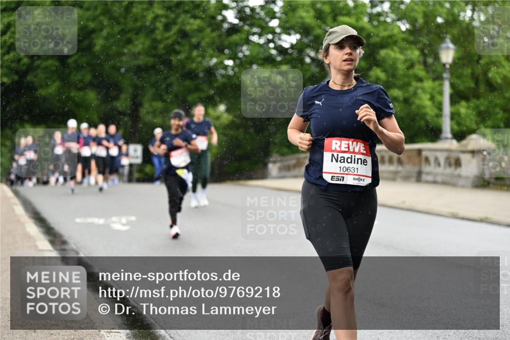14.06.2026 - REWE Women's Run Dr. Thomas Lammeyer http://msf.ph/oto/9769218 14.06.2026 09:46:07 Laufen 10631, 57 meine-sportfotos.de