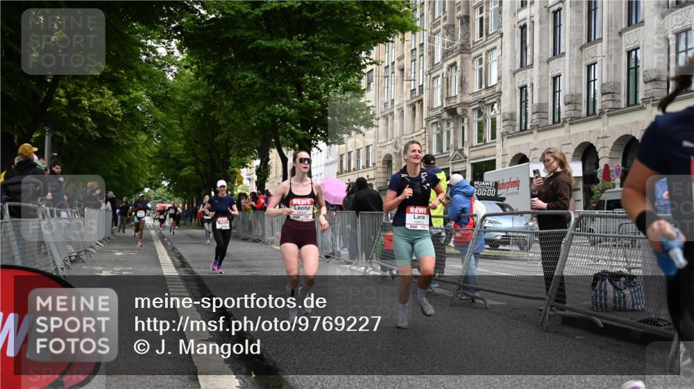 14.06.2026 - REWE Women's Run J. Mangold http://msf.ph/oto/9769227 14.06.2026 09:51:18 Ziel 10184, 10390, 10604, 10803 meine-sportfotos.de