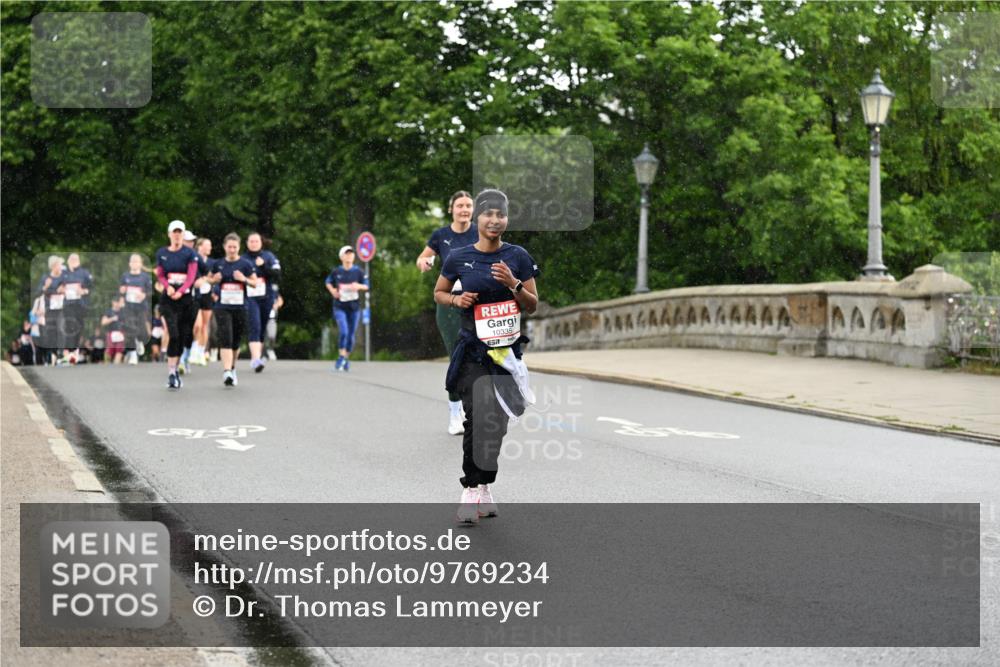 14.06.2026 - REWE Women's Run Dr. Thomas Lammeyer http://msf.ph/oto/9769234 14.06.2026 09:46:08 Laufen 10335 meine-sportfotos.de