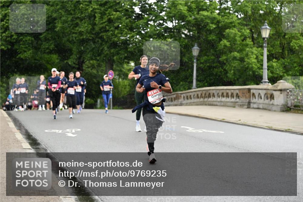 14.06.2026 - REWE Women's Run Dr. Thomas Lammeyer http://msf.ph/oto/9769235 14.06.2026 09:46:08 Laufen 10335 meine-sportfotos.de