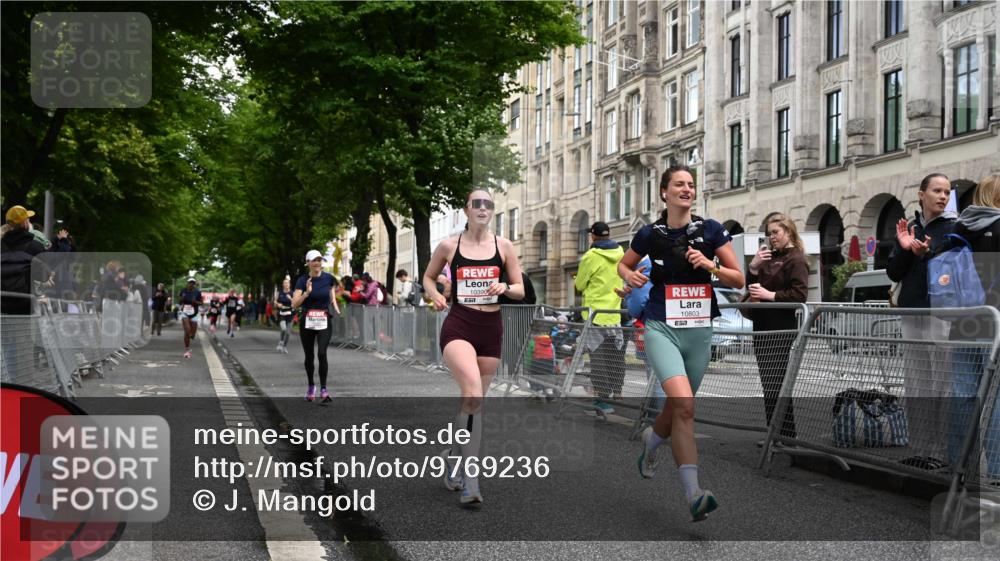 14.06.2026 - REWE Women's Run J. Mangold http://msf.ph/oto/9769236 14.06.2026 09:51:18 Ziel 10184, 10390, 10604, 10803 meine-sportfotos.de