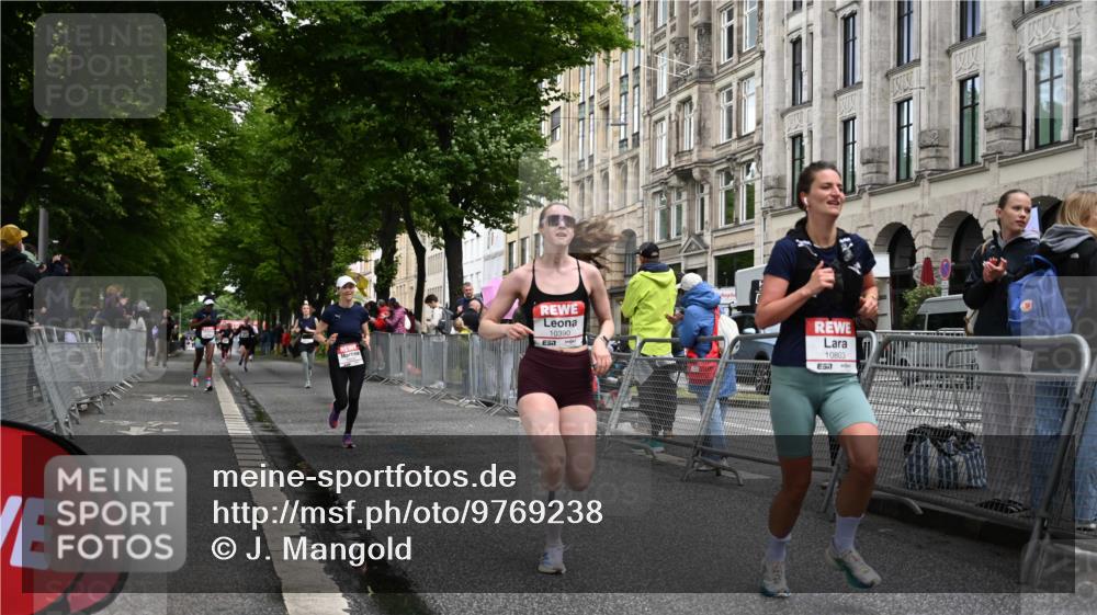 14.06.2026 - REWE Women's Run J. Mangold http://msf.ph/oto/9769238 14.06.2026 09:51:19 Ziel 10184, 10390, 10604, 10803, 10925 meine-sportfotos.de