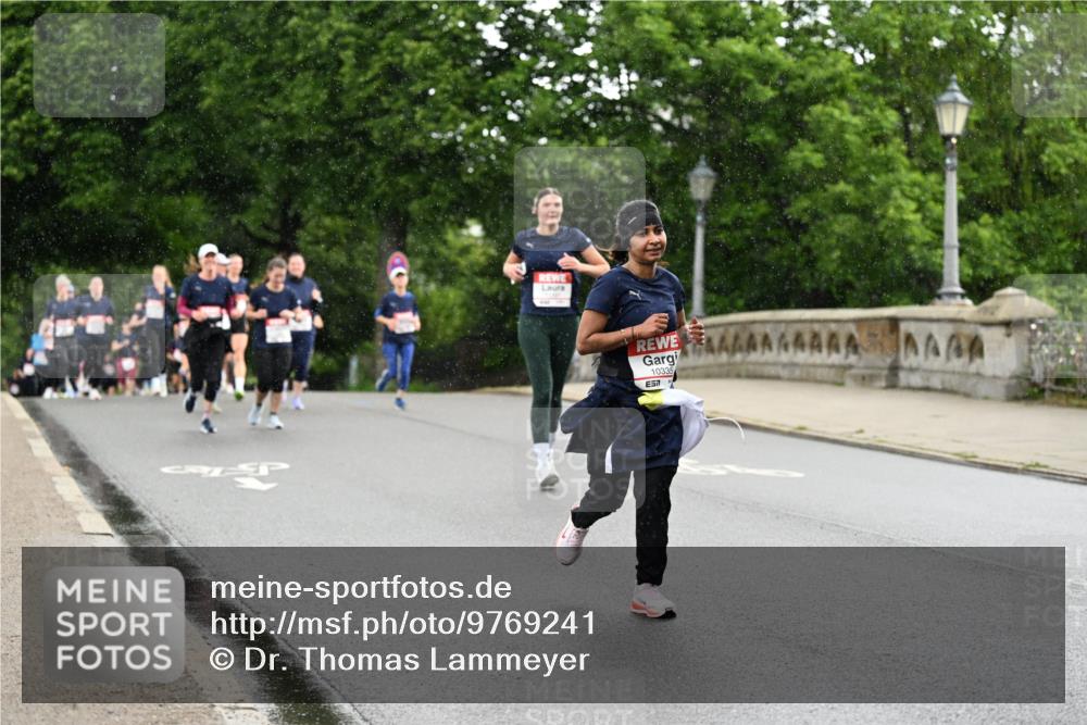 14.06.2026 - REWE Women's Run Dr. Thomas Lammeyer http://msf.ph/oto/9769241 14.06.2026 09:46:09 Laufen 10335 meine-sportfotos.de