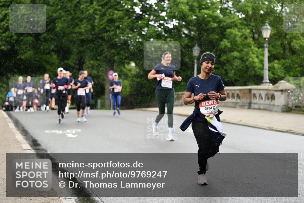 14.06.2026 - REWE Women's Run Dr. Thomas Lammeyer http://msf.ph/oto/9769247 14.06.2026 09:46:09 Laufen 10335, 57 meine-sportfotos.de