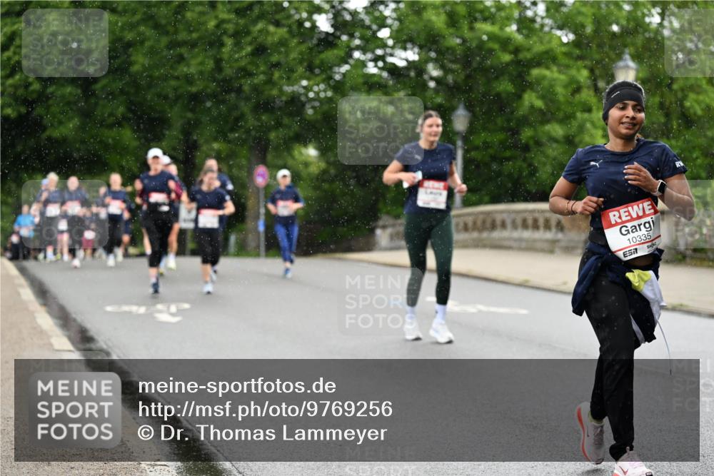 14.06.2026 - REWE Women's Run Dr. Thomas Lammeyer http://msf.ph/oto/9769256 14.06.2026 09:46:10 Laufen 10335, 7 meine-sportfotos.de