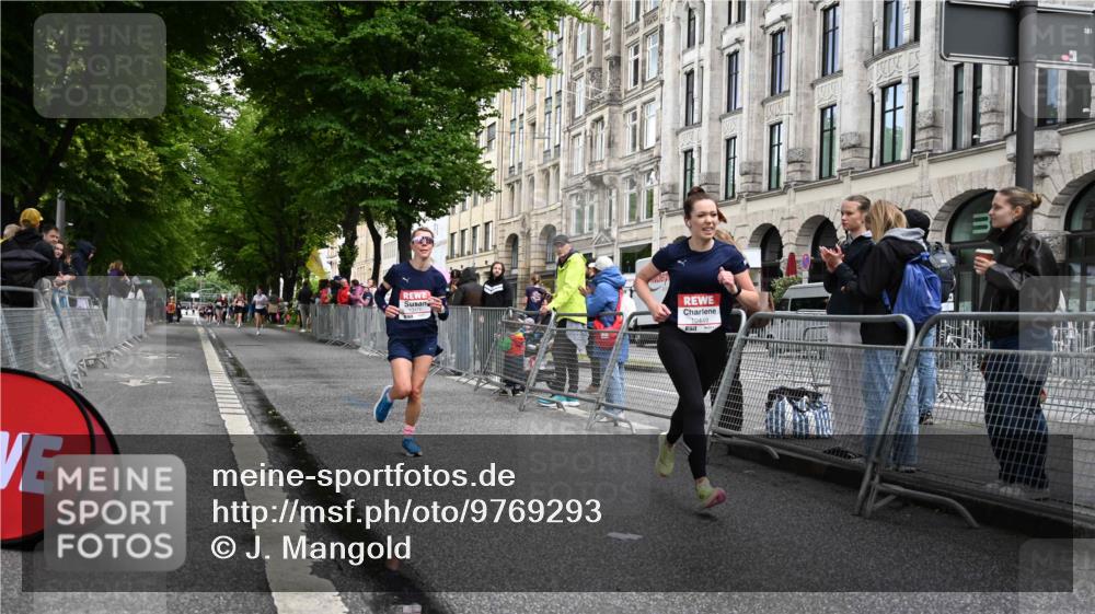 14.06.2026 - REWE Women's Run J. Mangold http://msf.ph/oto/9769293 14.06.2026 09:51:48 Ziel 10449, 10971 meine-sportfotos.de