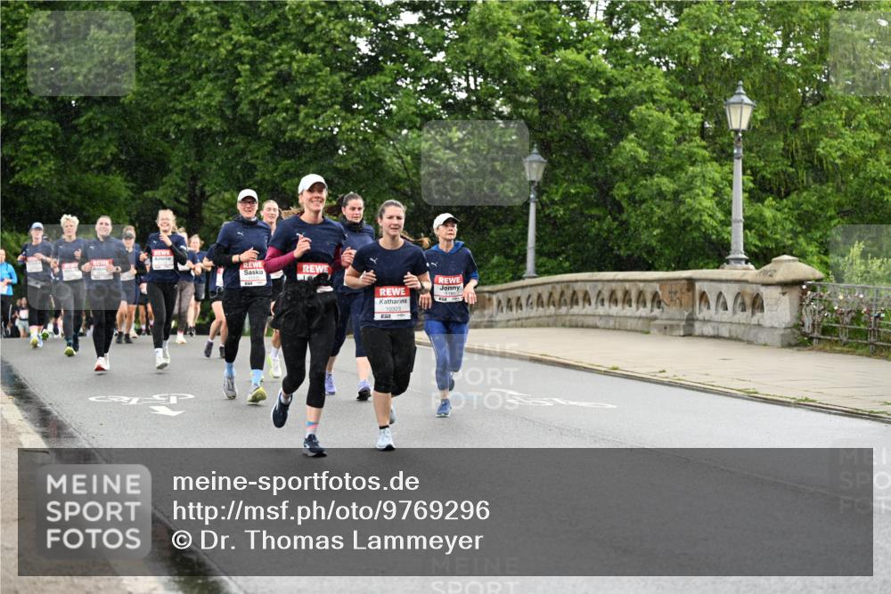 14.06.2026 - REWE Women's Run Dr. Thomas Lammeyer http://msf.ph/oto/9769296 14.06.2026 09:46:12 Laufen 11115, 57, 10323 meine-sportfotos.de