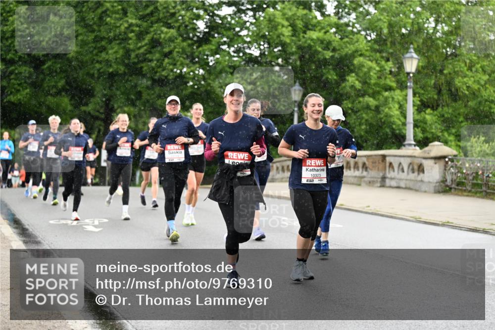14.06.2026 - REWE Women's Run Dr. Thomas Lammeyer http://msf.ph/oto/9769310 14.06.2026 09:46:13 Laufen 10323 meine-sportfotos.de