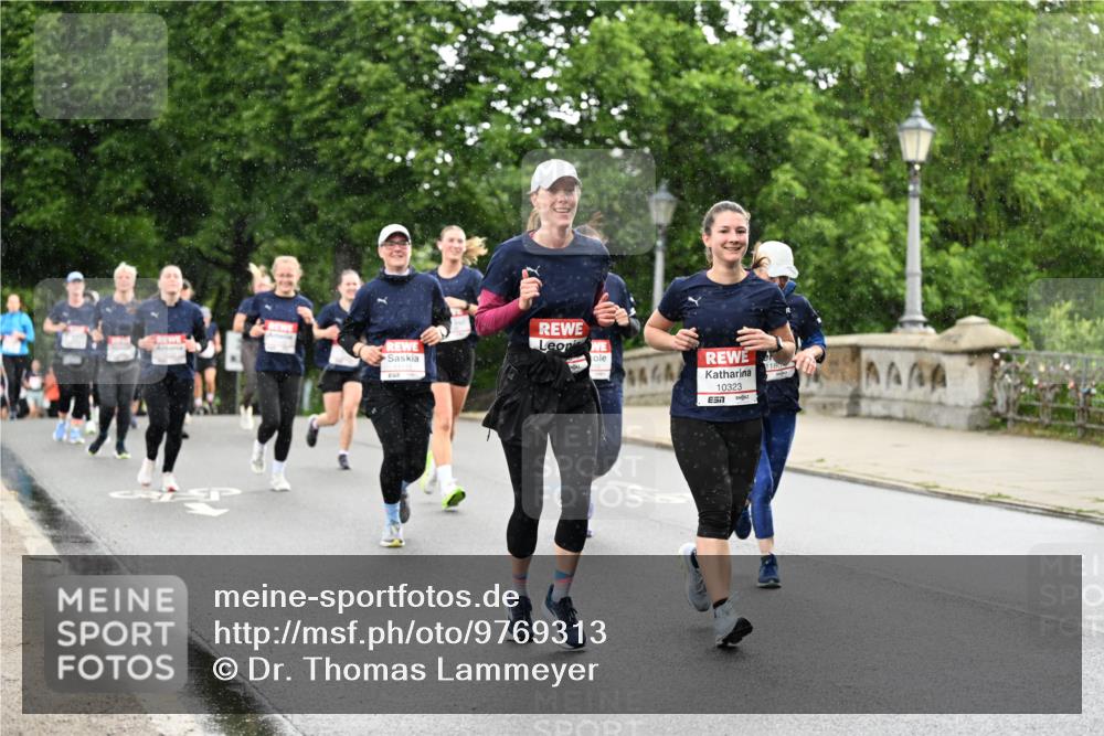 14.06.2026 - REWE Women's Run Dr. Thomas Lammeyer http://msf.ph/oto/9769313 14.06.2026 09:46:14 Laufen 10323 meine-sportfotos.de