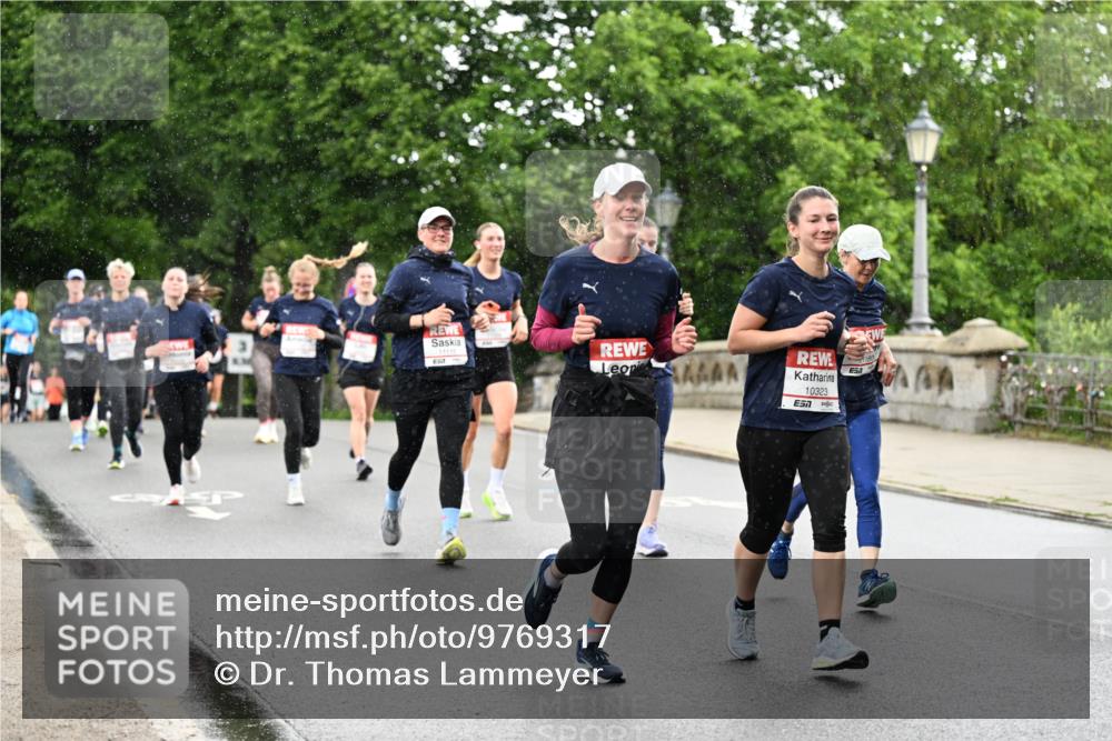 14.06.2026 - REWE Women's Run Dr. Thomas Lammeyer http://msf.ph/oto/9769317 14.06.2026 09:46:14 Laufen 10323, 7 meine-sportfotos.de