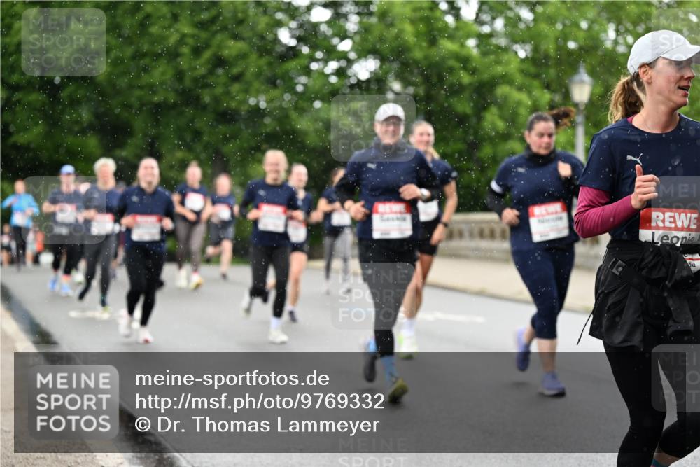 14.06.2026 - REWE Women's Run Dr. Thomas Lammeyer http://msf.ph/oto/9769332 14.06.2026 09:46:15 Laufen 2 meine-sportfotos.de