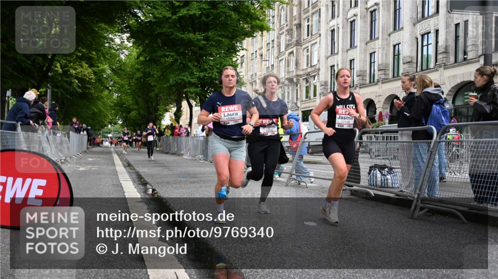 14.06.2026 - REWE Women's Run J. Mangold http://msf.ph/oto/9769340 14.06.2026 09:52:06 Ziel 10230, 10286, 10870, 10954, 11135 meine-sportfotos.de