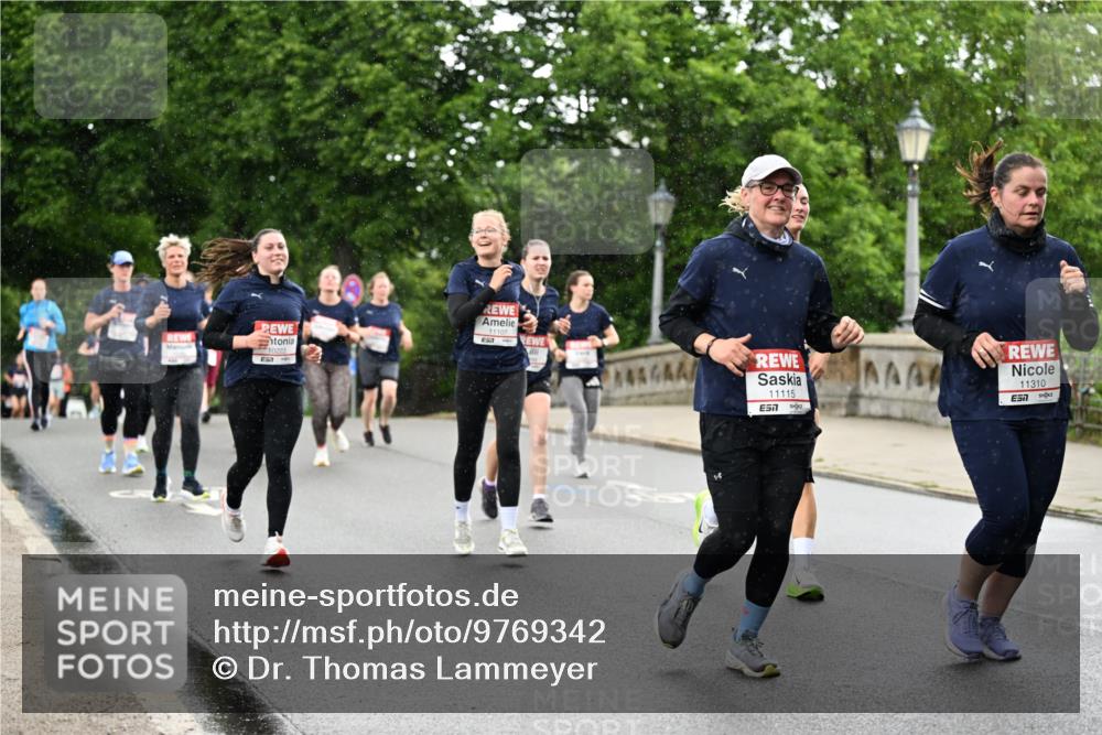 14.06.2026 - REWE Women's Run Dr. Thomas Lammeyer http://msf.ph/oto/9769342 14.06.2026 09:46:16 Laufen 11107, 11115, 11310, 7 meine-sportfotos.de