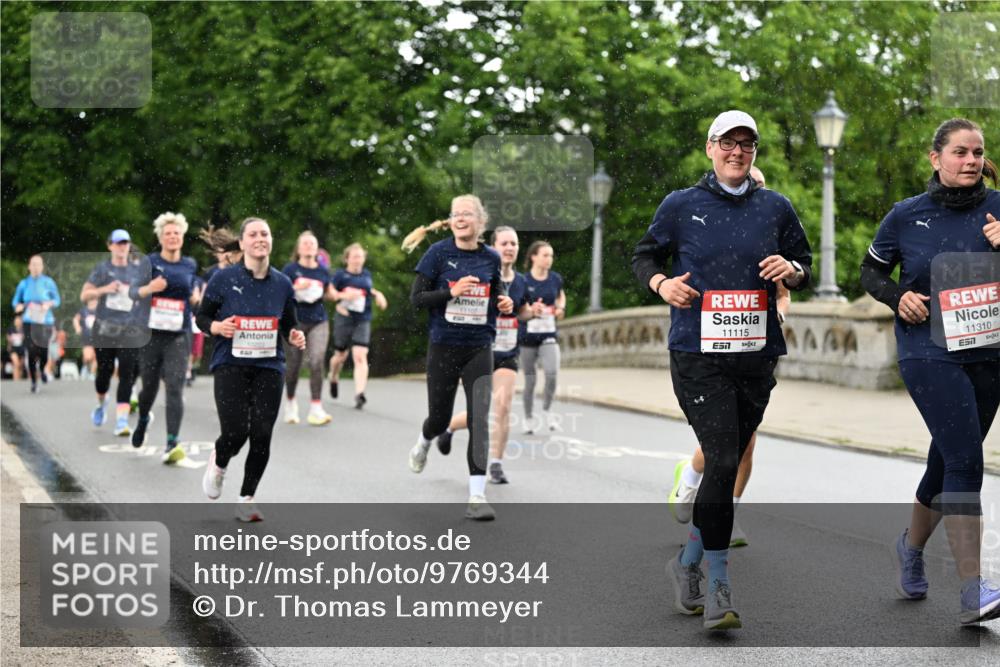 14.06.2026 - REWE Women's Run Dr. Thomas Lammeyer http://msf.ph/oto/9769344 14.06.2026 09:46:16 Laufen 10022, 11115, 7, 11310, 57 meine-sportfotos.de