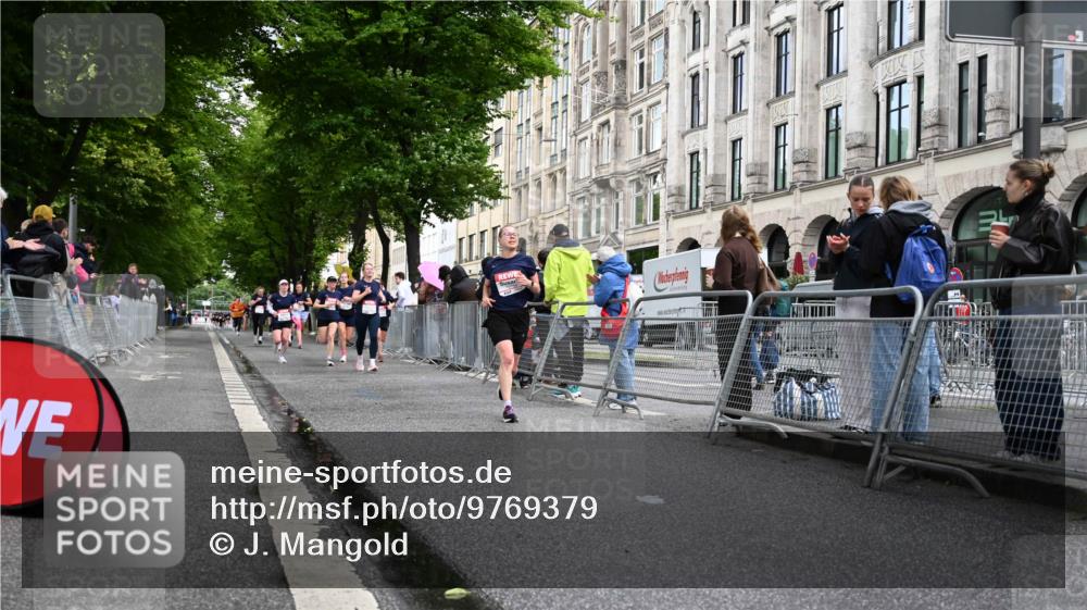 14.06.2026 - REWE Women's Run J. Mangold http://msf.ph/oto/9769379 14.06.2026 09:52:22 Ziel 10168, 10422, 10942, 11174, 11326, 11519 meine-sportfotos.de