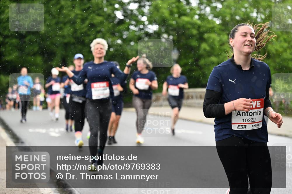 14.06.2026 - REWE Women's Run Dr. Thomas Lammeyer http://msf.ph/oto/9769383 14.06.2026 09:46:18 Laufen 10222 meine-sportfotos.de