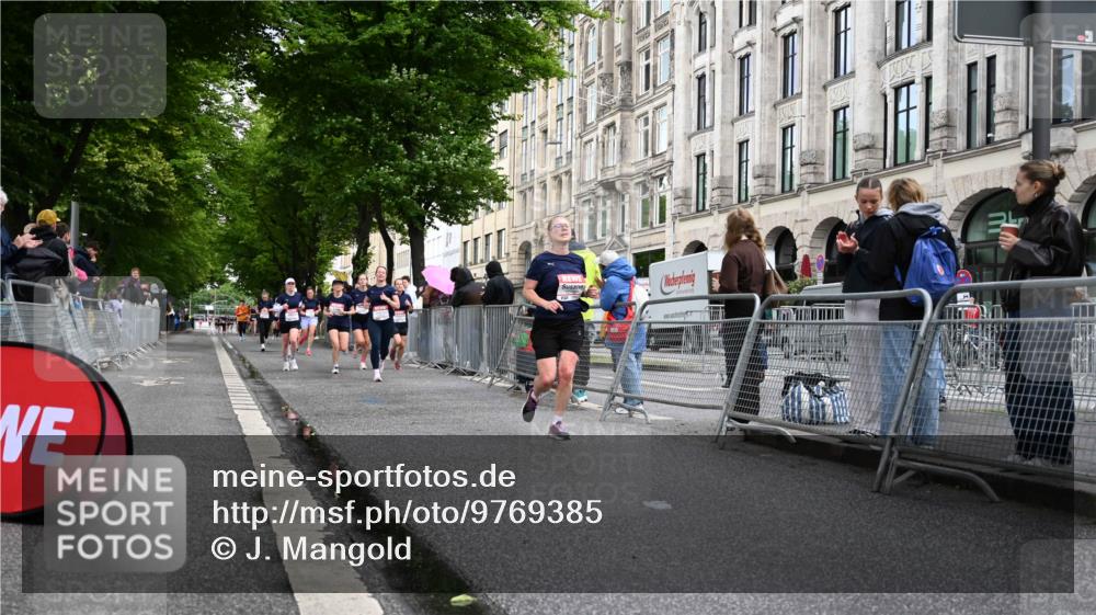 14.06.2026 - REWE Women's Run J. Mangold http://msf.ph/oto/9769385 14.06.2026 09:52:22 Ziel 10168, 10422, 10942, 11174, 11326, 11519 meine-sportfotos.de