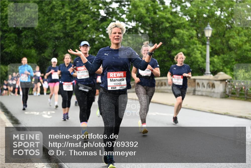 14.06.2026 - REWE Women's Run Dr. Thomas Lammeyer http://msf.ph/oto/9769392 14.06.2026 09:46:19 Laufen 10268, 7 meine-sportfotos.de