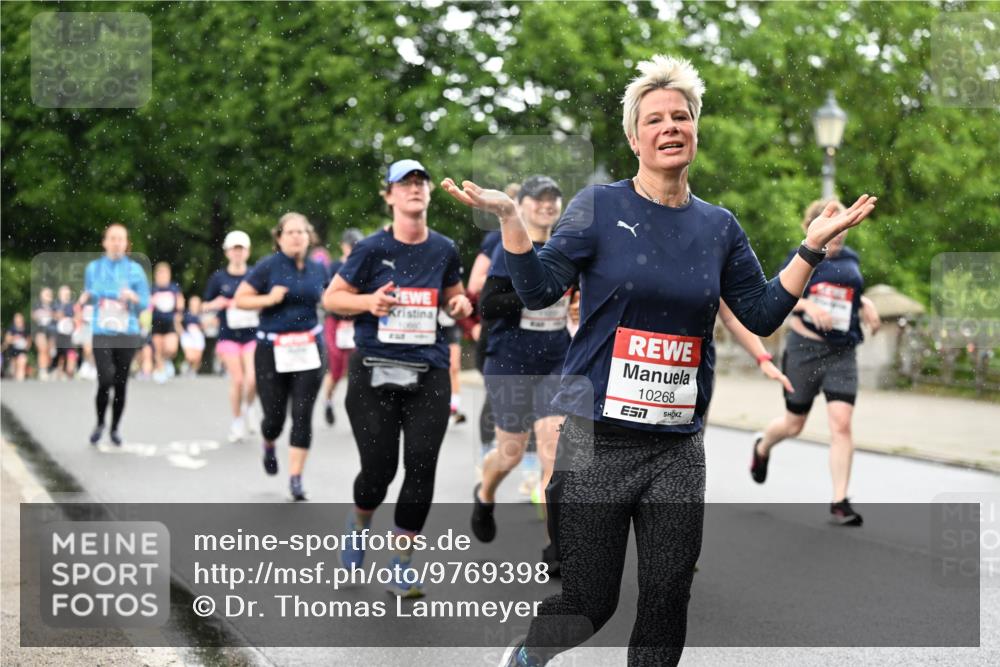 14.06.2026 - REWE Women's Run Dr. Thomas Lammeyer http://msf.ph/oto/9769398 14.06.2026 09:46:19 Laufen 10268, 7 meine-sportfotos.de