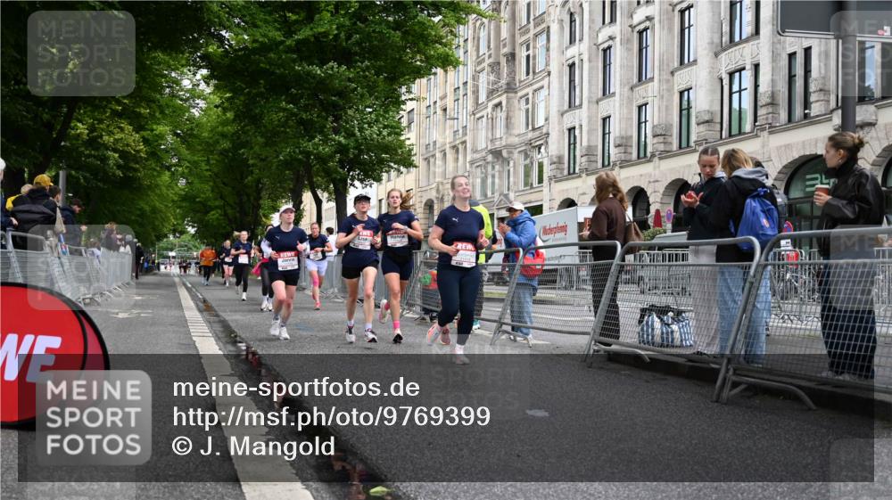 14.06.2026 - REWE Women's Run J. Mangold http://msf.ph/oto/9769399 14.06.2026 09:52:25 Ziel 10168, 10278, 10422, 10686, 10942, 11174, 11326, 11467, 11519 meine-sportfotos.de