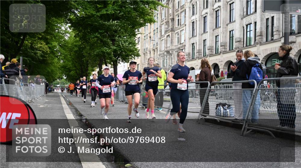 14.06.2026 - REWE Women's Run J. Mangold http://msf.ph/oto/9769408 14.06.2026 09:52:26 Ziel 10168, 10278, 10422, 10490, 10686, 10942, 11174, 11326, 11467, 11519 meine-sportfotos.de