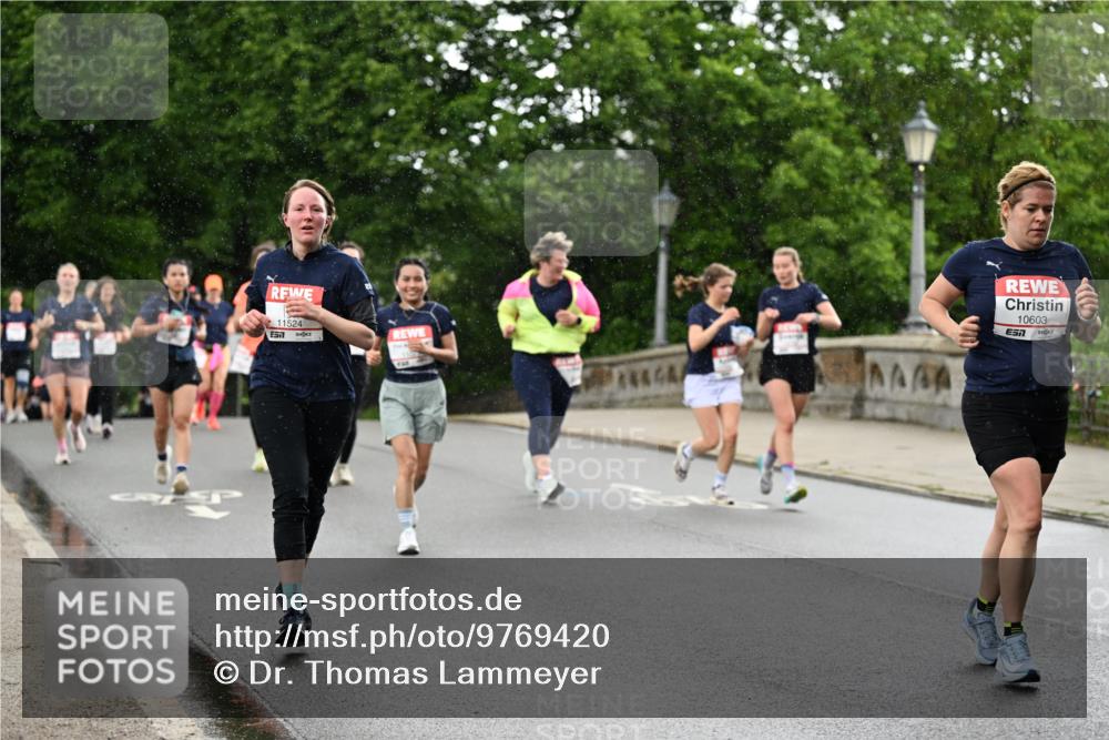 14.06.2026 - REWE Women's Run Dr. Thomas Lammeyer http://msf.ph/oto/9769420 14.06.2026 09:46:28 Laufen 11524, 10603 meine-sportfotos.de