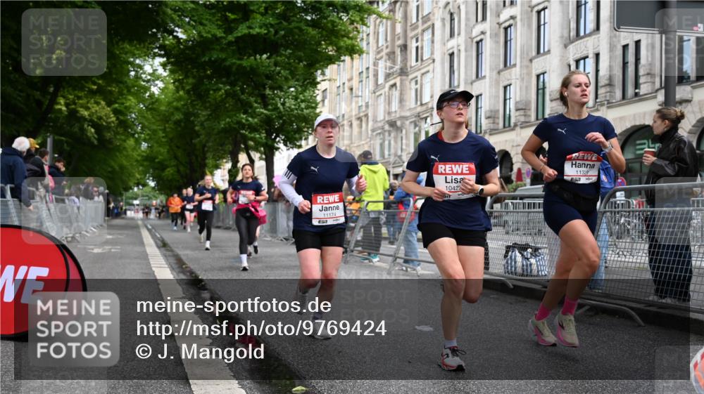 14.06.2026 - REWE Women's Run J. Mangold http://msf.ph/oto/9769424 14.06.2026 09:52:28 Ziel 10168, 10278, 10422, 10490, 10686, 10942, 11174, 11326, 11467, 11519 meine-sportfotos.de