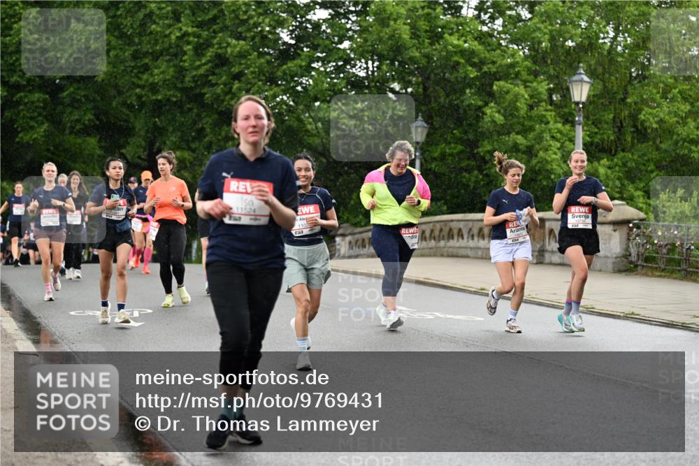 14.06.2026 - REWE Women's Run Dr. Thomas Lammeyer http://msf.ph/oto/9769431 14.06.2026 09:46:29 Laufen 11524, 717, 7 meine-sportfotos.de