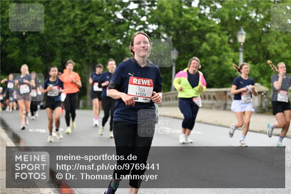 14.06.2026 - REWE Women's Run Dr. Thomas Lammeyer http://msf.ph/oto/9769441 14.06.2026 09:46:29 Laufen 11524, 57 meine-sportfotos.de