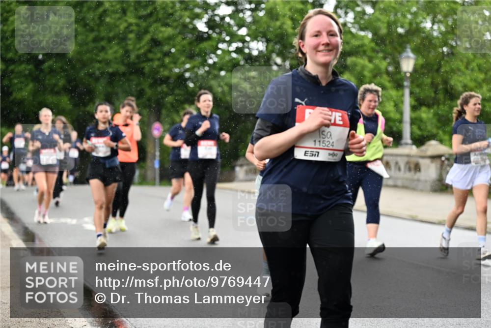 14.06.2026 - REWE Women's Run Dr. Thomas Lammeyer http://msf.ph/oto/9769447 14.06.2026 09:46:30 Laufen 11524 meine-sportfotos.de